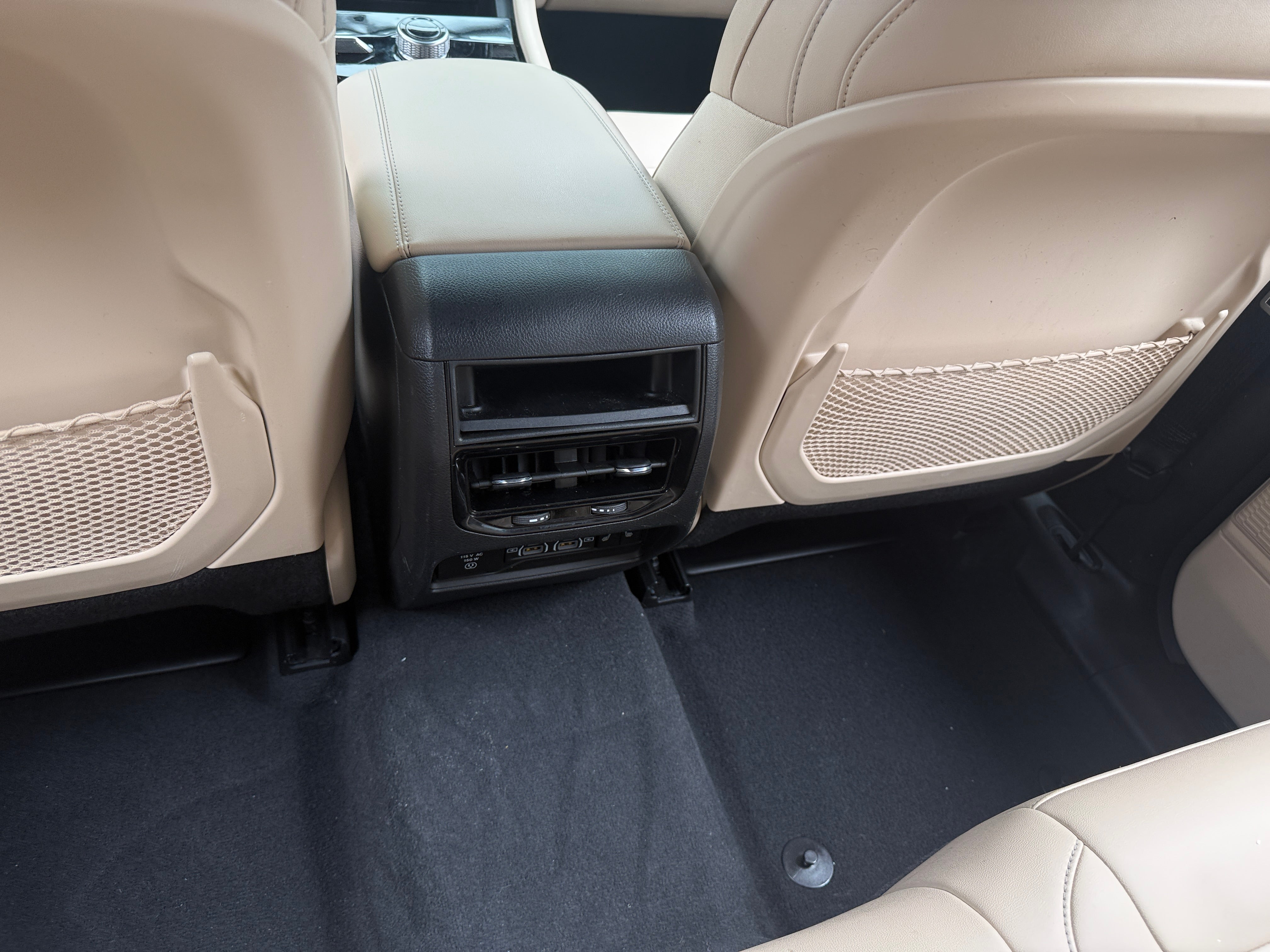 jeep grand cherokee 2023 1C4RJHBG4PC575336 image jeep grand cherokee 2023 1C4RJHBG4PC575336 image